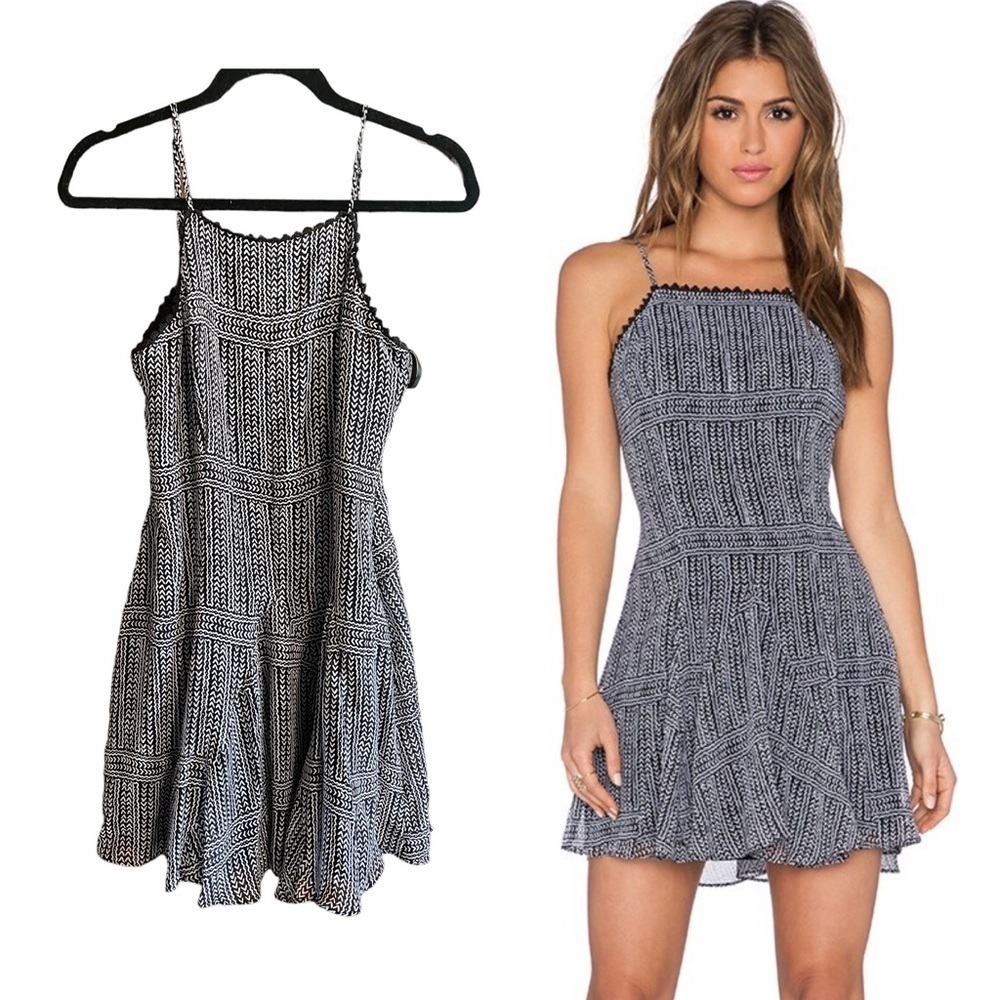 Bcbgeneration Woman’s Black/White Pattern Mini Dr… - image 1